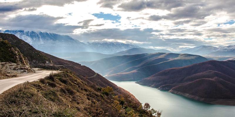 徒步昌古鲁：探索自然奇观与露营美食的终极指南