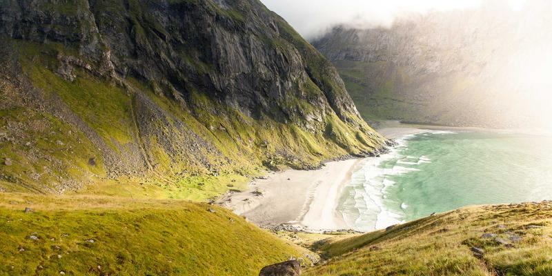 昌古鲁徒步全攻略：解密独特天气模式，精准规划最佳徒步与露营窗口期